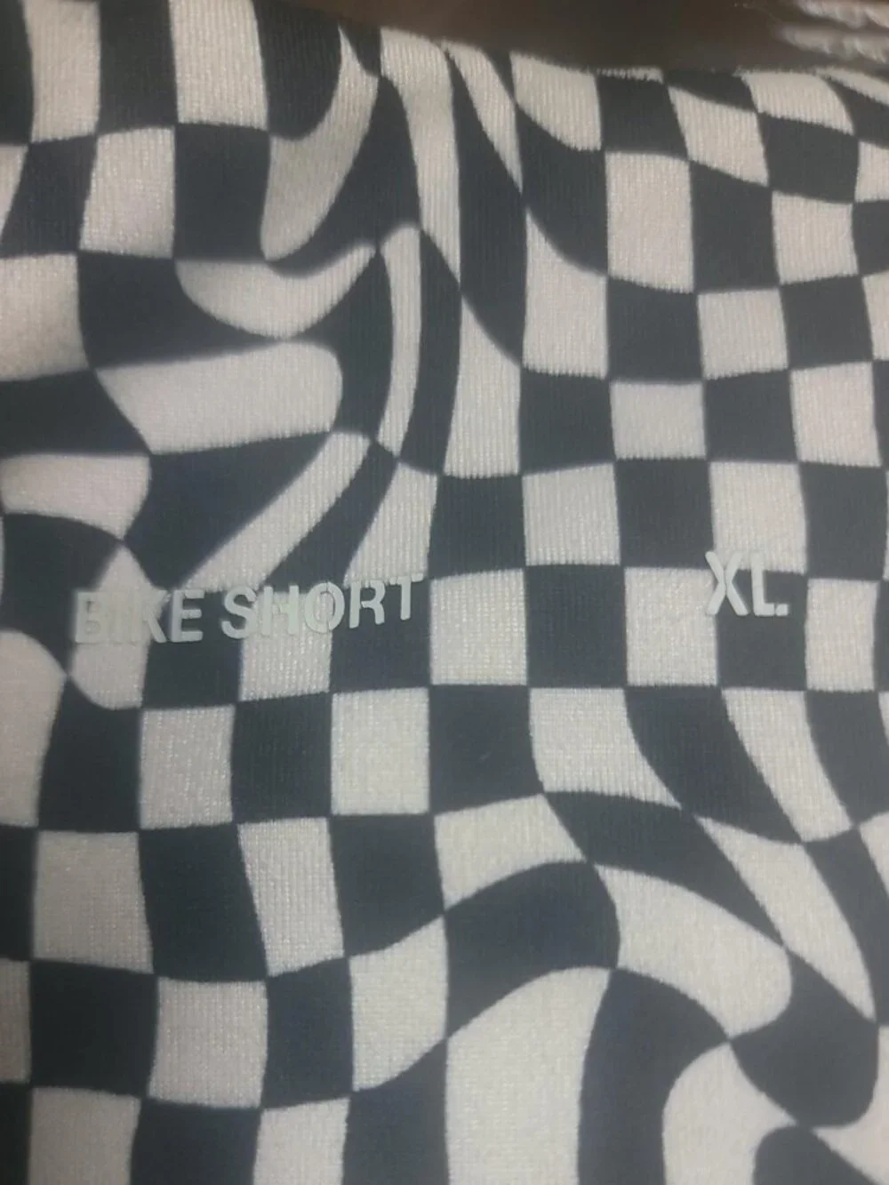 SO Women's XL Black White Optical Illusion Checkerboard Bike Shorts Stretch